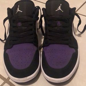 Air Jordan 1 Low ‘Court Purple'